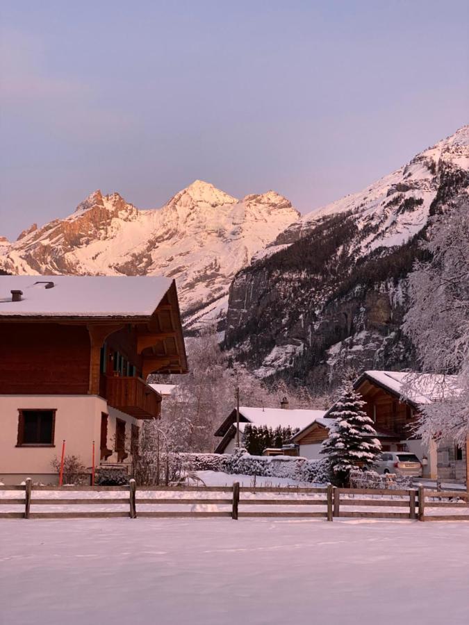 Familienferien Im Chalet Baergli Kandersteg Eksteriør bilde